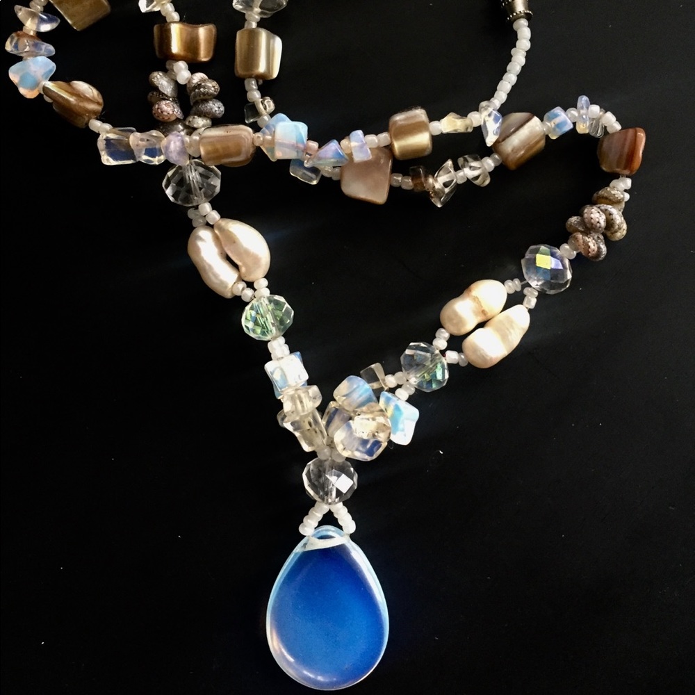 Shell, pearl and stone necklace